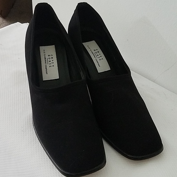 Liz Claiborne Shoes - EUC Black Crazy Horse shoes by Liz Claiborne